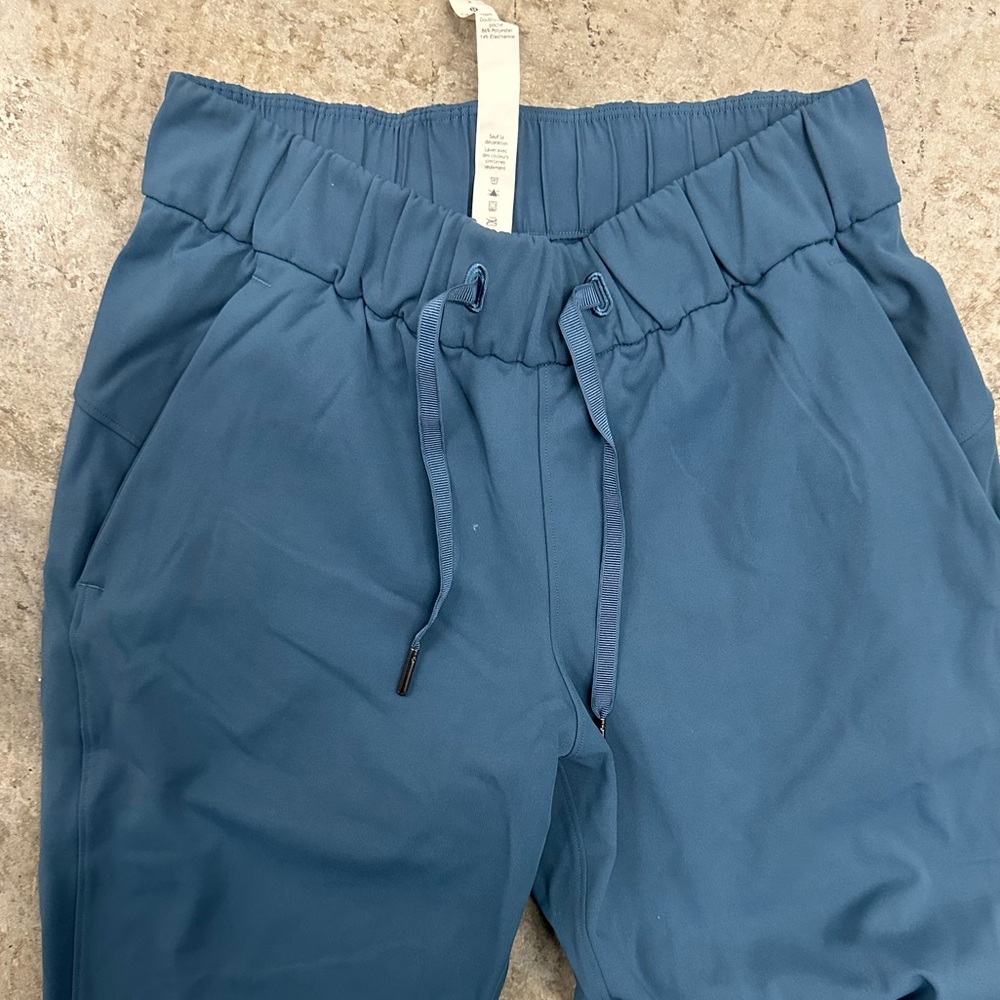 Lululemon Stretch High-Rise Pant 7/8 Length color blue